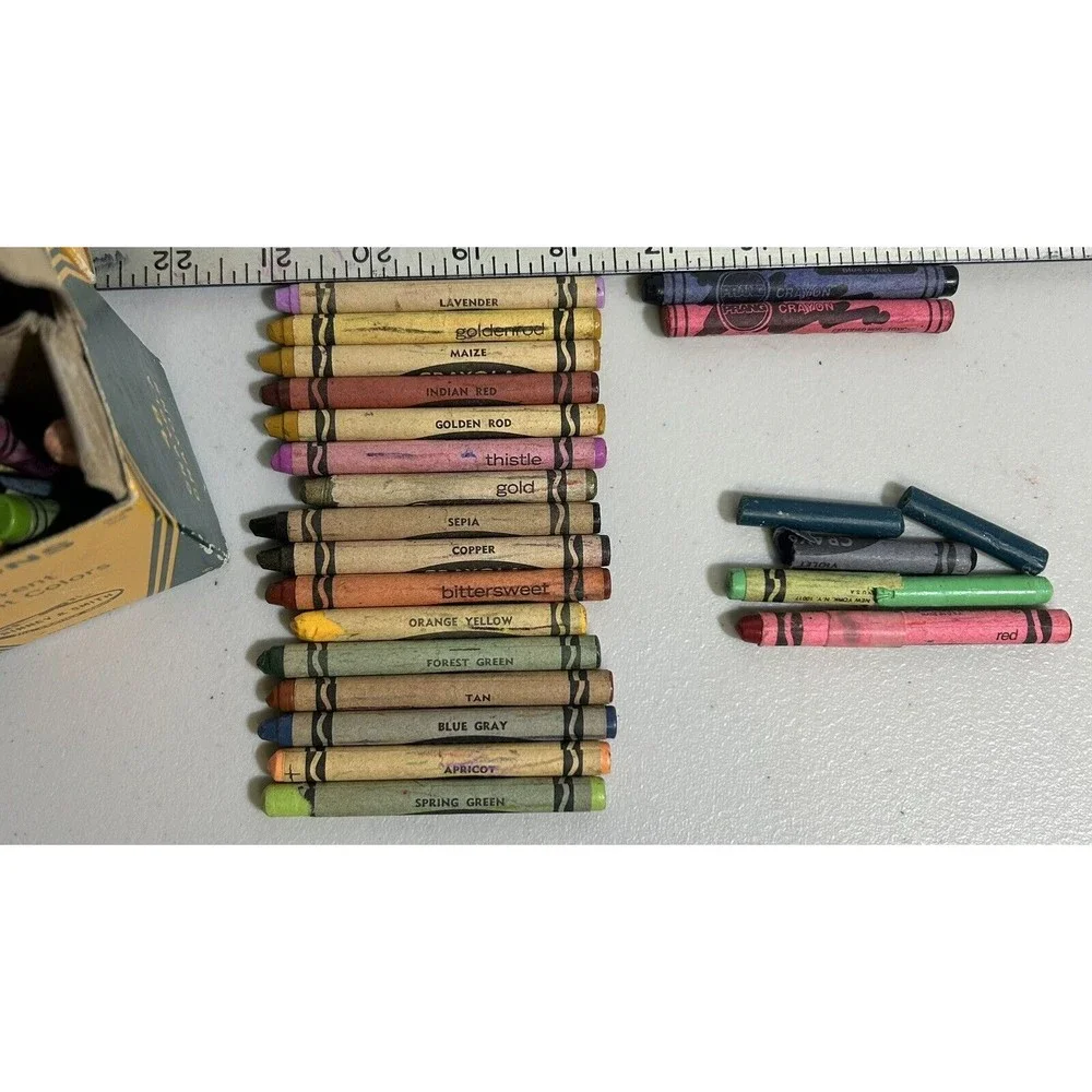 Vintage 80s Crayola Crayons 48 Pack Binney & Smith Retired Colors - READ